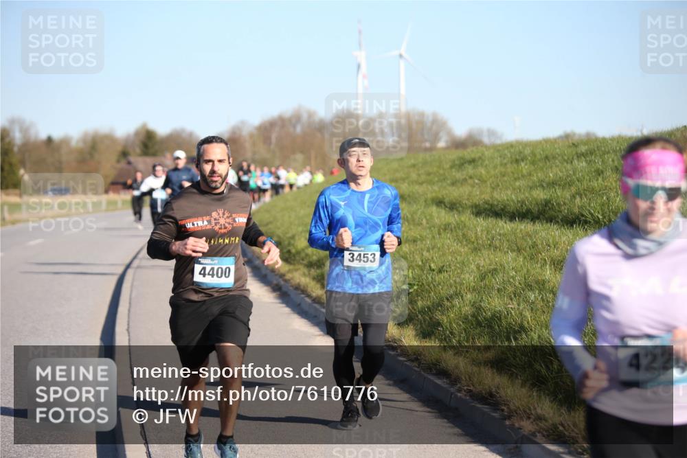 06.04.2025 - 44. Internationalen Wilhelmsburger Insellauf Jannik Wohlers http://msf.ph/oto/7610776 06.04.2025 09:26:26 Laufen 3453, 4400, 422 meine-sportfotos.de
