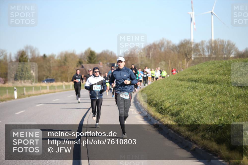 06.04.2025 - 44. Internationalen Wilhelmsburger Insellauf Jannik Wohlers http://msf.ph/oto/7610803 06.04.2025 09:26:28 Laufen 5178, 3769 meine-sportfotos.de