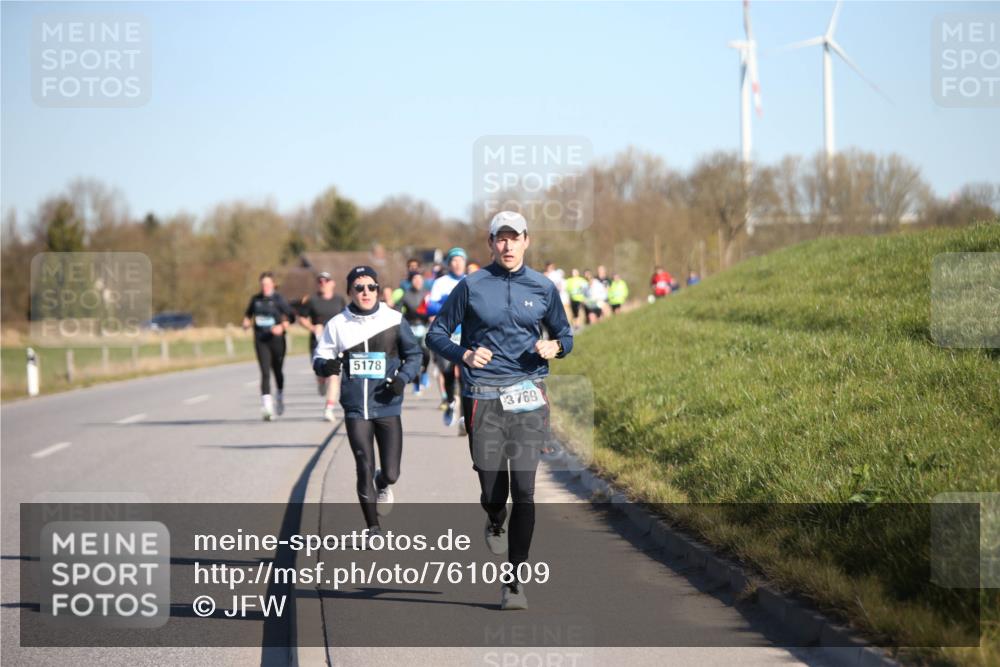 06.04.2025 - 44. Internationalen Wilhelmsburger Insellauf Jannik Wohlers http://msf.ph/oto/7610809 06.04.2025 09:26:29 Laufen 5178, 3769 meine-sportfotos.de