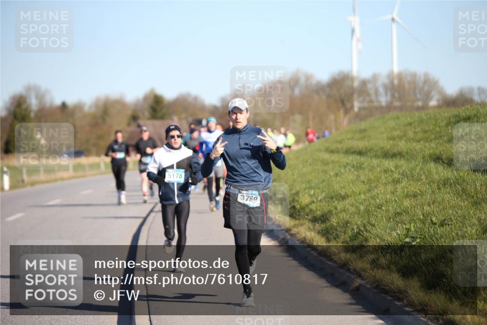 06.04.2025 - 44. Internationalen Wilhelmsburger Insellauf Jannik Wohlers http://msf.ph/oto/7610817 06.04.2025 09:26:30 Laufen 5178, 3769 meine-sportfotos.de