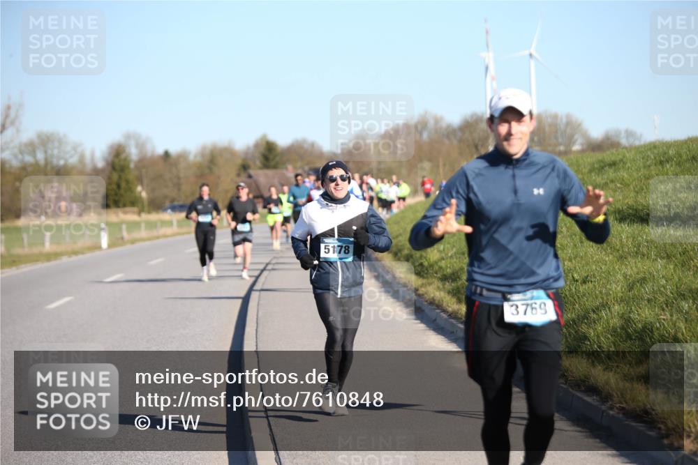 06.04.2025 - 44. Internationalen Wilhelmsburger Insellauf Jannik Wohlers http://msf.ph/oto/7610848 06.04.2025 09:26:32 Laufen 5178, 3769 meine-sportfotos.de
