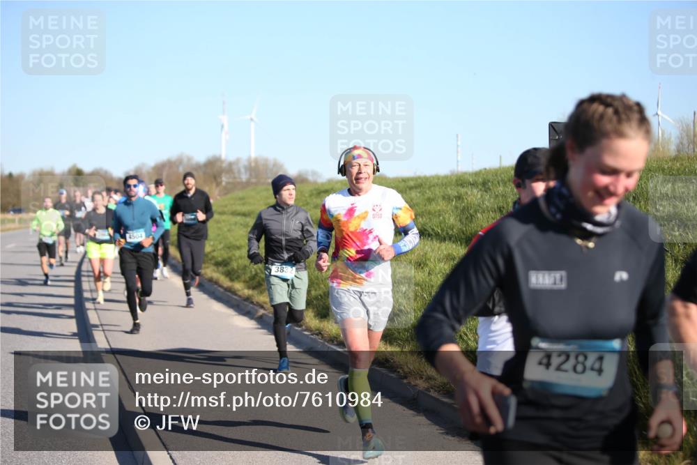 06.04.2025 - 44. Internationalen Wilhelmsburger Insellauf Jannik Wohlers http://msf.ph/oto/7610984 06.04.2025 09:26:42 Laufen 4504, 383, 4284 meine-sportfotos.de