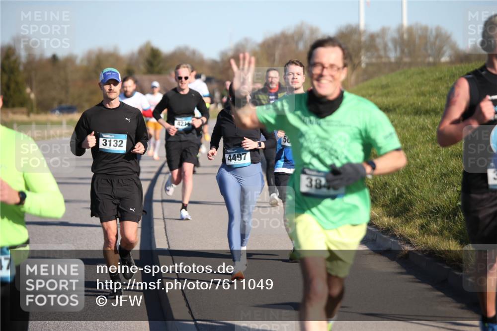 06.04.2025 - 44. Internationalen Wilhelmsburger Insellauf Jannik Wohlers http://msf.ph/oto/7611049 06.04.2025 09:26:47 Laufen 17, 3132, 421, 4497, 50, 384 meine-sportfotos.de
