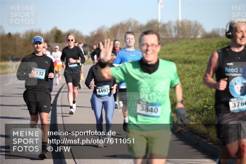 06.04.2025 - 44. Internationalen Wilhelmsburger Insellauf Jannik Wohlers http://msf.ph/oto/7611051 06.04.2025 09:26:47 Laufen 132, 4497, 3840, 3760 meine-sportfotos.de
