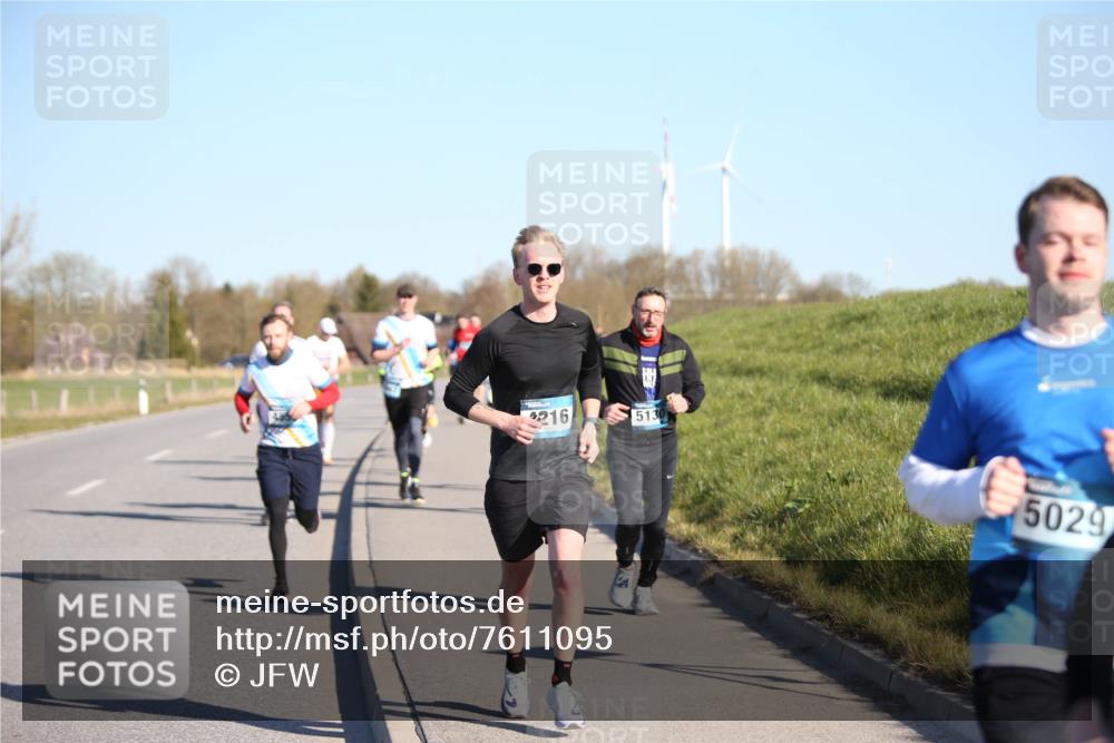06.04.2025 - 44. Internationalen Wilhelmsburger Insellauf Jannik Wohlers http://msf.ph/oto/7611095 06.04.2025 09:26:50 Laufen 216, 5130, 5029 meine-sportfotos.de