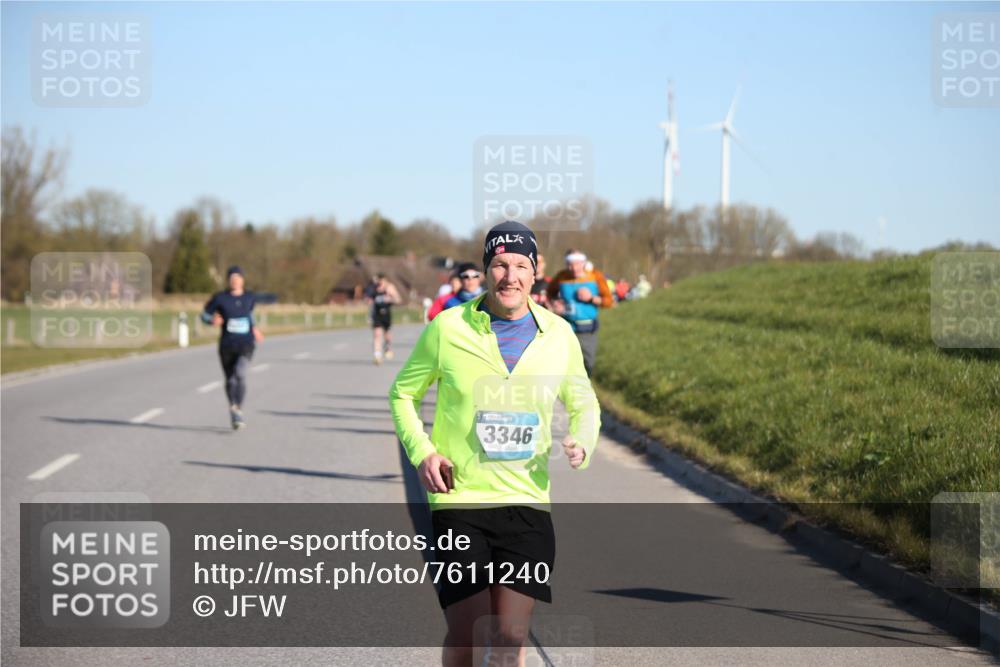 06.04.2025 - 44. Internationalen Wilhelmsburger Insellauf Jannik Wohlers http://msf.ph/oto/7611240 06.04.2025 09:27:04 Laufen 3346 meine-sportfotos.de