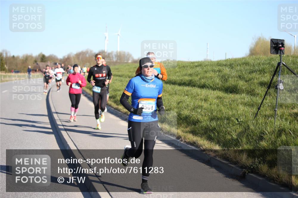 06.04.2025 - 44. Internationalen Wilhelmsburger Insellauf Jannik Wohlers http://msf.ph/oto/7611283 06.04.2025 09:27:08 Laufen 3142, 4501 meine-sportfotos.de