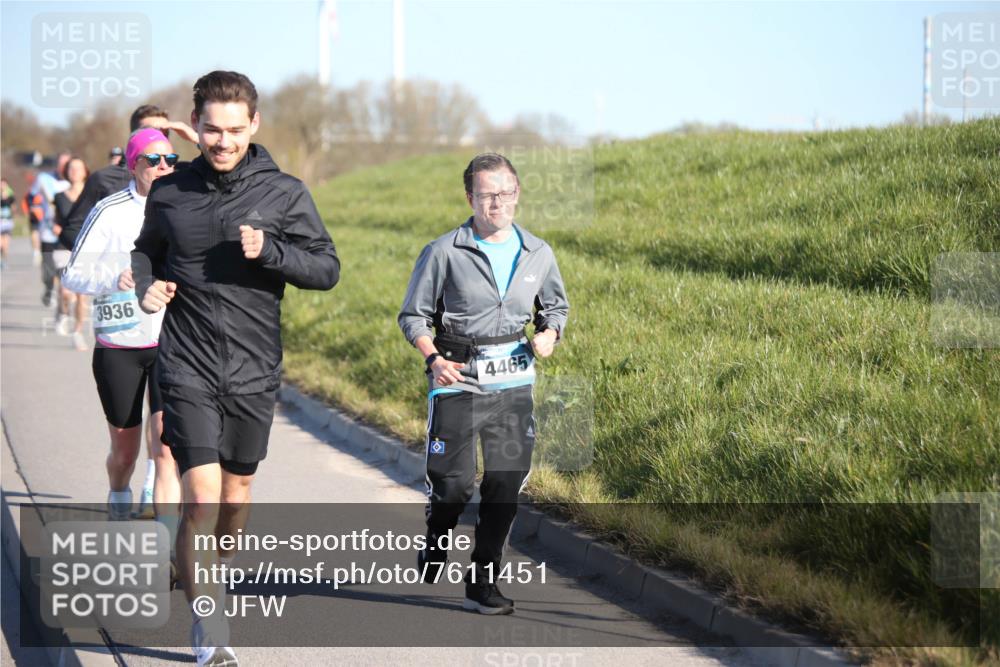 06.04.2025 - 44. Internationalen Wilhelmsburger Insellauf Jannik Wohlers http://msf.ph/oto/7611451 06.04.2025 09:27:21 Laufen 3936, 4465 meine-sportfotos.de