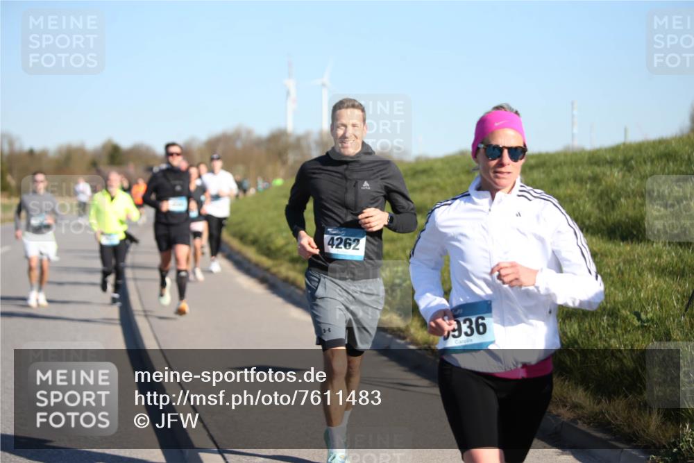 06.04.2025 - 44. Internationalen Wilhelmsburger Insellauf Jannik Wohlers http://msf.ph/oto/7611483 06.04.2025 09:27:23 Laufen 4262, 3, 936 meine-sportfotos.de