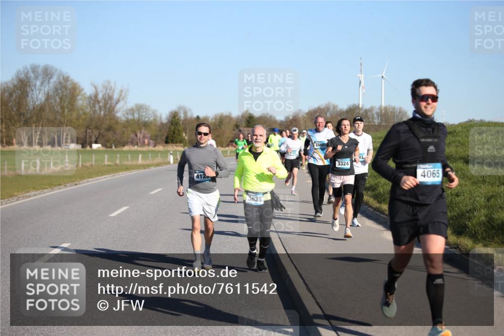 06.04.2025 - 44. Internationalen Wilhelmsburger Insellauf Jannik Wohlers http://msf.ph/oto/7611542 06.04.2025 09:27:26 Laufen 3635, 4152, 4560, 3324, 93, 4065 meine-sportfotos.de