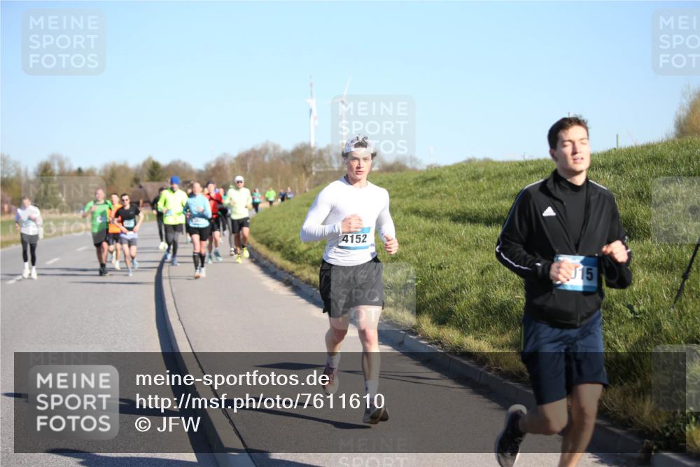 06.04.2025 - 44. Internationalen Wilhelmsburger Insellauf Jannik Wohlers http://msf.ph/oto/7611610 06.04.2025 09:27:31 Laufen 4152, 15 meine-sportfotos.de