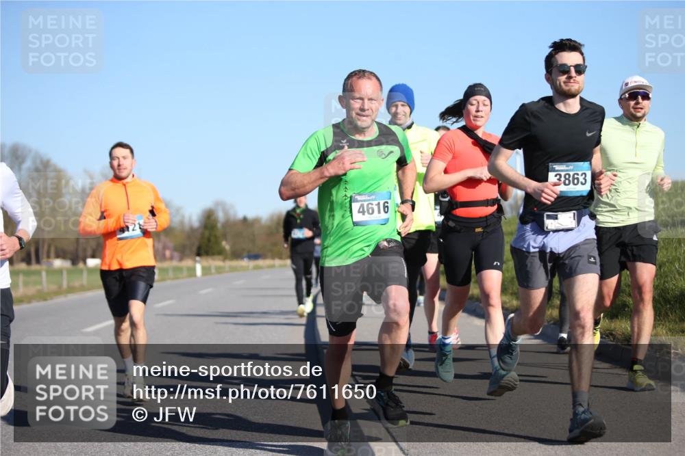 06.04.2025 - 44. Internationalen Wilhelmsburger Insellauf Jannik Wohlers http://msf.ph/oto/7611650 06.04.2025 09:27:38 Laufen 4616, 3863 meine-sportfotos.de