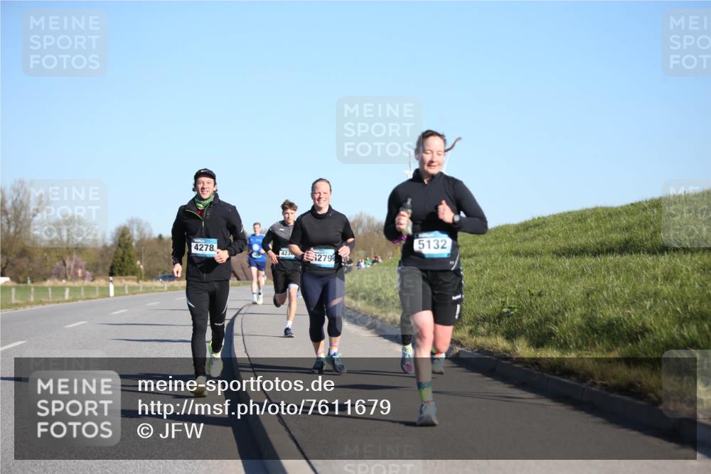 06.04.2025 - 44. Internationalen Wilhelmsburger Insellauf Jannik Wohlers http://msf.ph/oto/7611679 06.04.2025 09:27:41 Laufen 5132, 4278, 423, 1279 meine-sportfotos.de