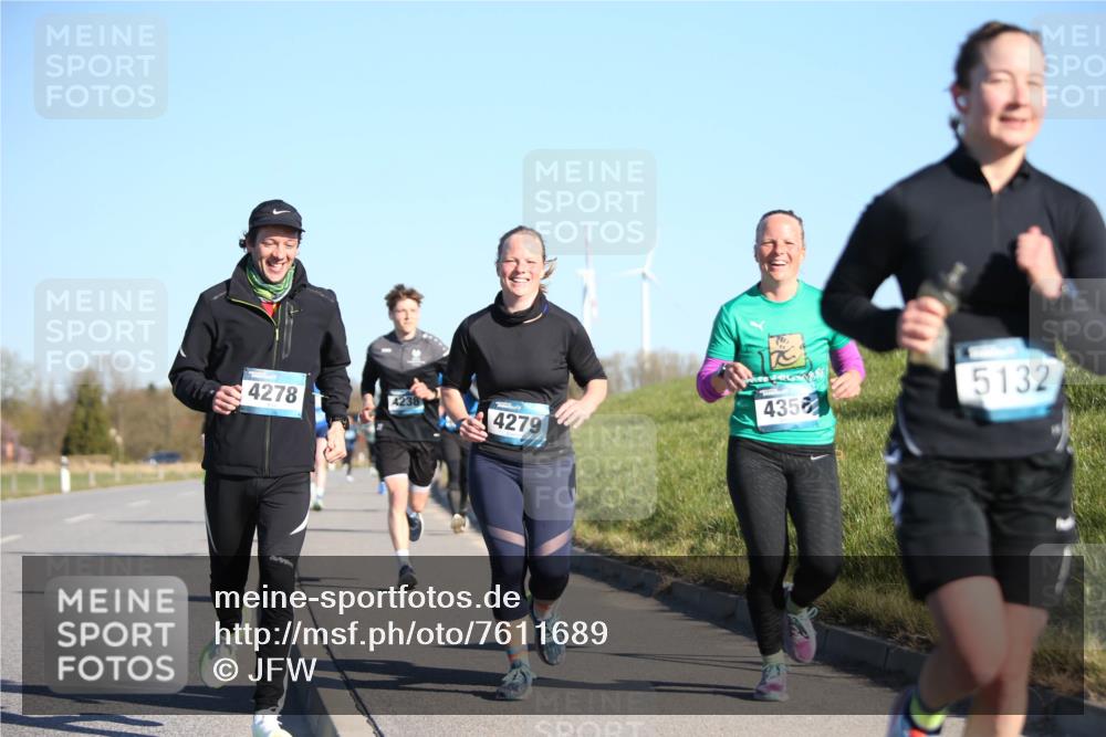 06.04.2025 - 44. Internationalen Wilhelmsburger Insellauf Jannik Wohlers http://msf.ph/oto/7611689 06.04.2025 09:27:42 Laufen 5132, 4278, 4238, 4356, 4279 meine-sportfotos.de
