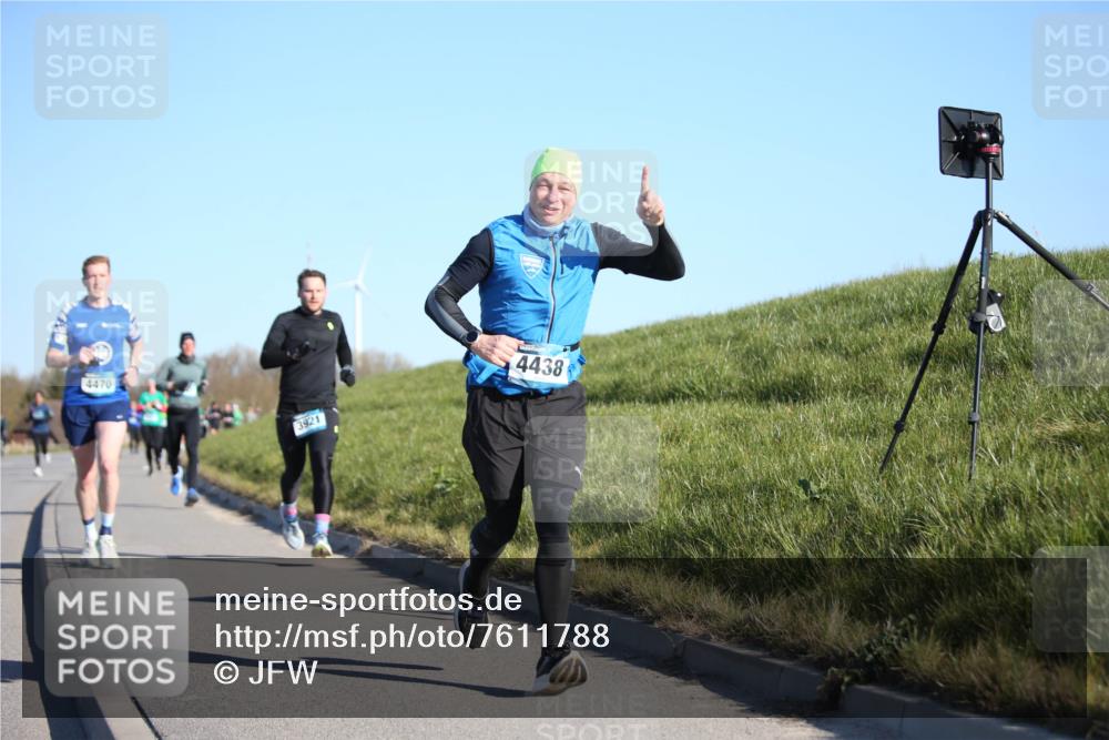 06.04.2025 - 44. Internationalen Wilhelmsburger Insellauf Jannik Wohlers http://msf.ph/oto/7611788 06.04.2025 09:27:48 Laufen 4470, 3921, 4438 meine-sportfotos.de