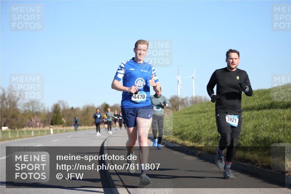 06.04.2025 - 44. Internationalen Wilhelmsburger Insellauf Jannik Wohlers http://msf.ph/oto/7611807 06.04.2025 09:27:49 Laufen 4470, 3921 meine-sportfotos.de
