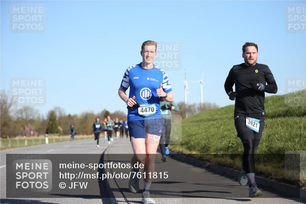 06.04.2025 - 44. Internationalen Wilhelmsburger Insellauf Jannik Wohlers http://msf.ph/oto/7611815 06.04.2025 09:27:50 Laufen 4470, 461, 3921 meine-sportfotos.de