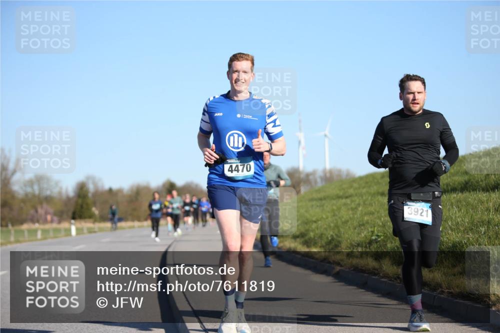 06.04.2025 - 44. Internationalen Wilhelmsburger Insellauf Jannik Wohlers http://msf.ph/oto/7611819 06.04.2025 09:27:50 Laufen 4470, 3921 meine-sportfotos.de