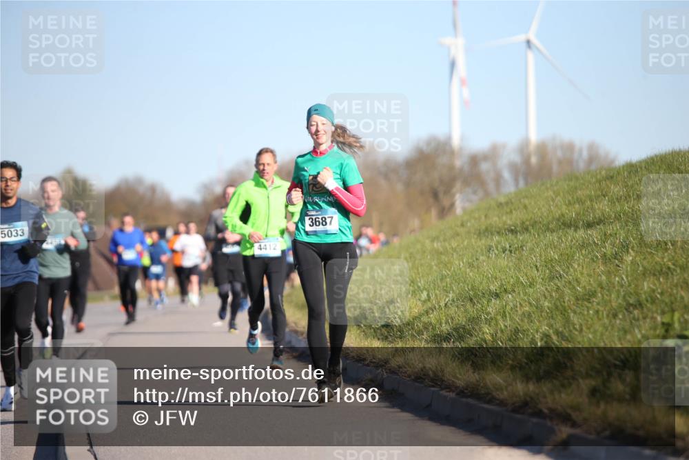 06.04.2025 - 44. Internationalen Wilhelmsburger Insellauf Jannik Wohlers http://msf.ph/oto/7611866 06.04.2025 09:27:54 Laufen 5033, 4412, 3687 meine-sportfotos.de
