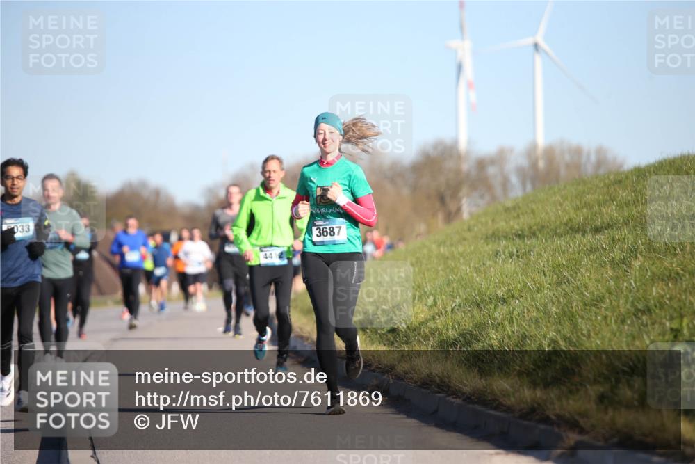 06.04.2025 - 44. Internationalen Wilhelmsburger Insellauf Jannik Wohlers http://msf.ph/oto/7611869 06.04.2025 09:27:55 Laufen 033, 44, 3687 meine-sportfotos.de