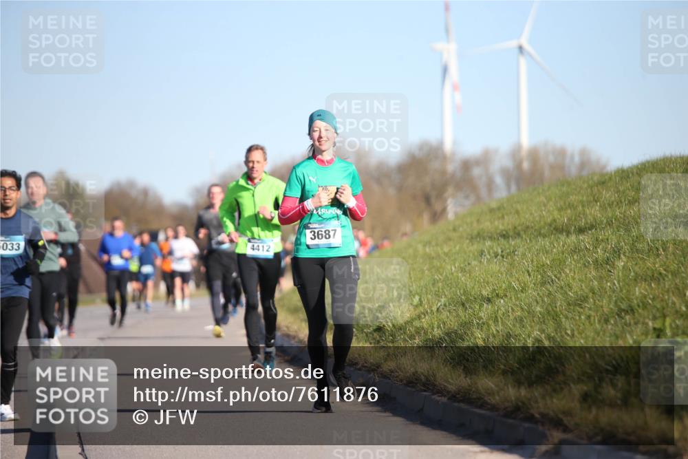 06.04.2025 - 44. Internationalen Wilhelmsburger Insellauf Jannik Wohlers http://msf.ph/oto/7611876 06.04.2025 09:27:55 Laufen 5033, 4412, 3687 meine-sportfotos.de