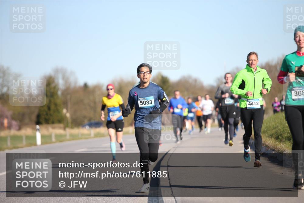06.04.2025 - 44. Internationalen Wilhelmsburger Insellauf Jannik Wohlers http://msf.ph/oto/7611885 06.04.2025 09:27:56 Laufen 5033, 368, 4067, 4412 meine-sportfotos.de
