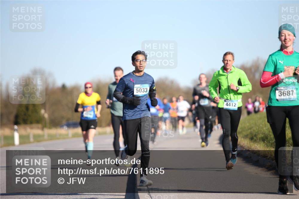 06.04.2025 - 44. Internationalen Wilhelmsburger Insellauf Jannik Wohlers http://msf.ph/oto/7611895 06.04.2025 09:27:56 Laufen 5033, 4412, 3687 meine-sportfotos.de