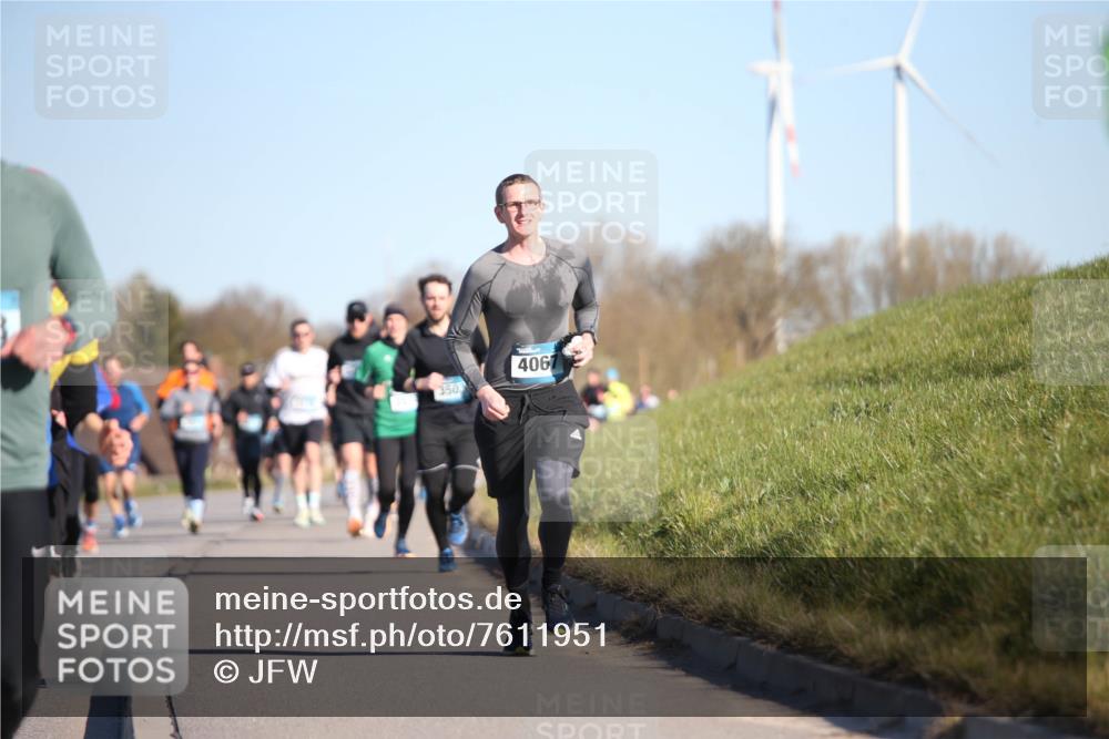 06.04.2025 - 44. Internationalen Wilhelmsburger Insellauf Jannik Wohlers http://msf.ph/oto/7611951 06.04.2025 09:28:02 Laufen 350, 4067 meine-sportfotos.de