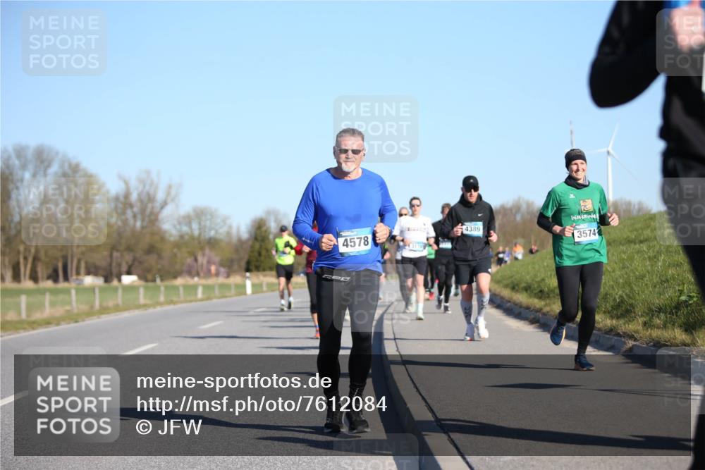 06.04.2025 - 44. Internationalen Wilhelmsburger Insellauf Jannik Wohlers http://msf.ph/oto/7612084 06.04.2025 09:28:09 Laufen 4578, 3178, 4389, 3574 meine-sportfotos.de