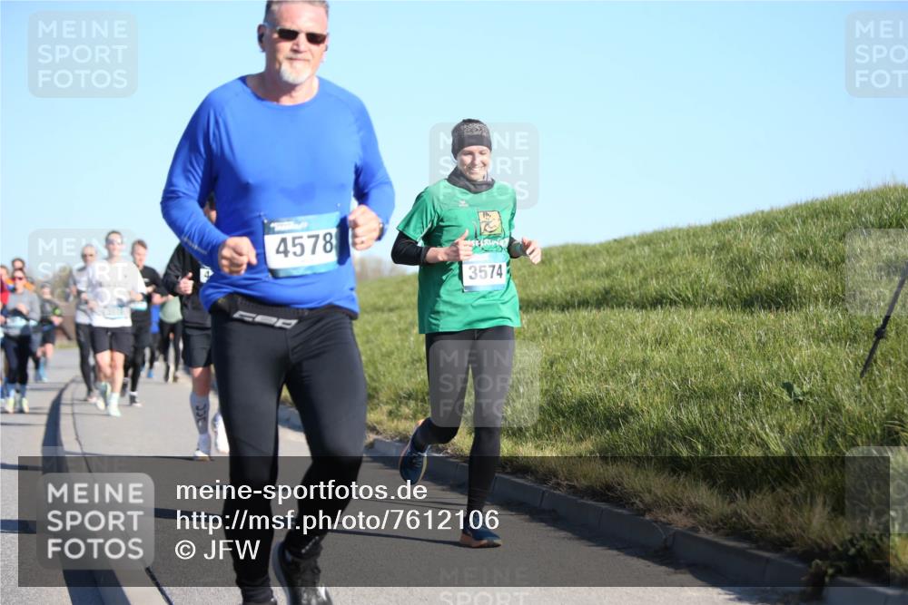 06.04.2025 - 44. Internationalen Wilhelmsburger Insellauf Jannik Wohlers http://msf.ph/oto/7612106 06.04.2025 09:28:11 Laufen 4578, 3574 meine-sportfotos.de