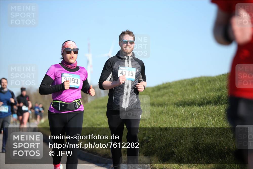 06.04.2025 - 44. Internationalen Wilhelmsburger Insellauf Jannik Wohlers http://msf.ph/oto/7612282 06.04.2025 09:28:23 Laufen 3093, 4115 meine-sportfotos.de
