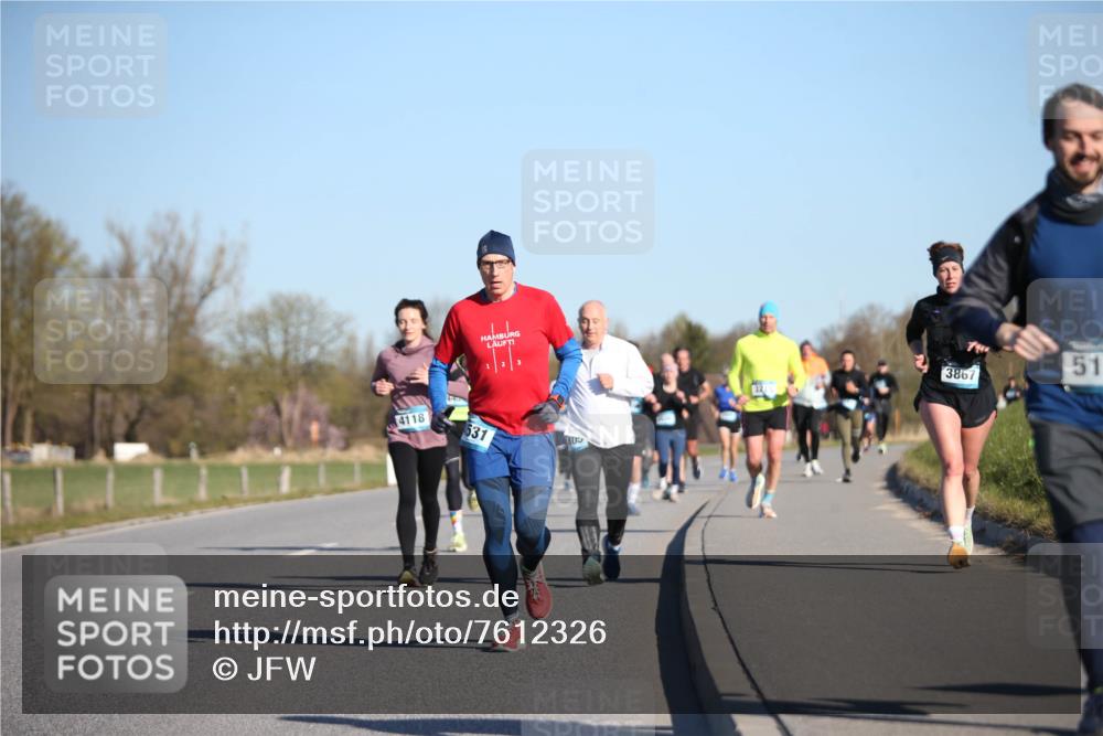 06.04.2025 - 44. Internationalen Wilhelmsburger Insellauf Jannik Wohlers http://msf.ph/oto/7612326 06.04.2025 09:28:27 Laufen 4118, 531, 03, 3867, 51 meine-sportfotos.de