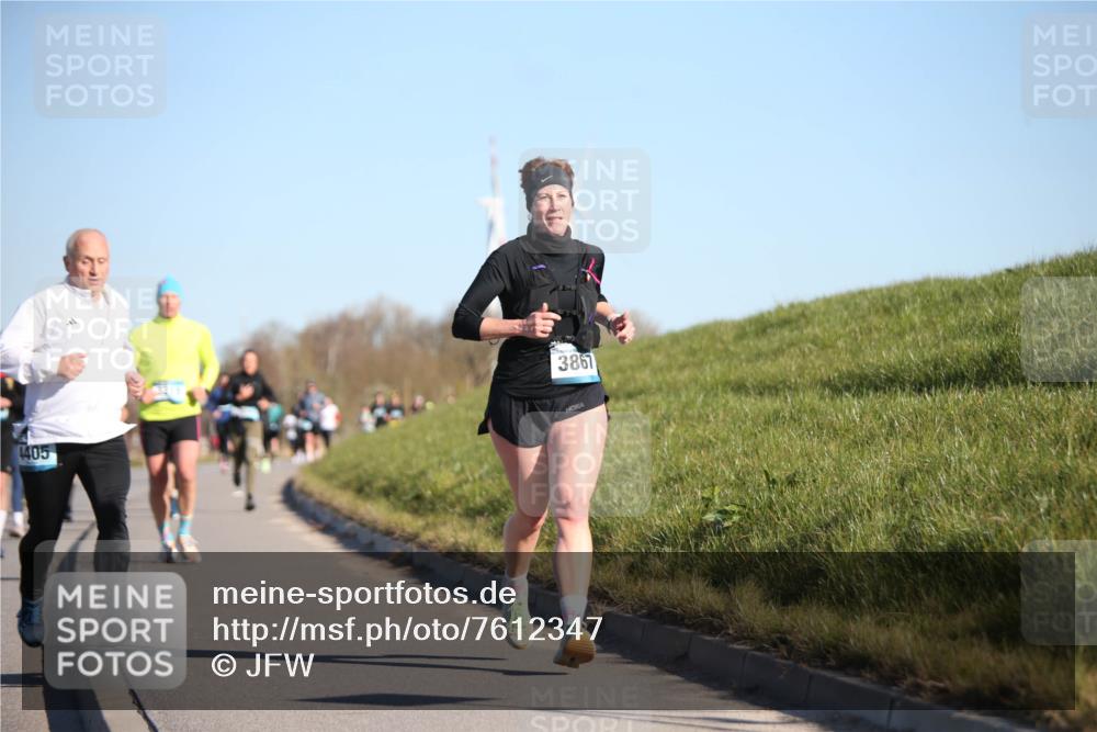 06.04.2025 - 44. Internationalen Wilhelmsburger Insellauf Jannik Wohlers http://msf.ph/oto/7612347 06.04.2025 09:28:30 Laufen 4405, 3867 meine-sportfotos.de