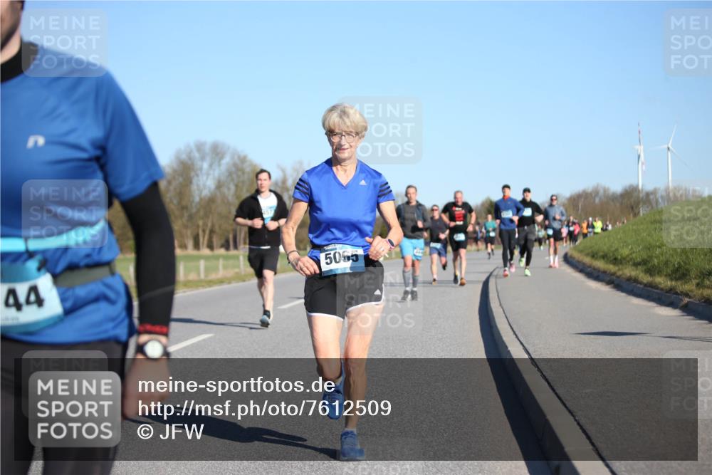 06.04.2025 - 44. Internationalen Wilhelmsburger Insellauf Jannik Wohlers http://msf.ph/oto/7612509 06.04.2025 09:28:44 Laufen 44, 5065 meine-sportfotos.de