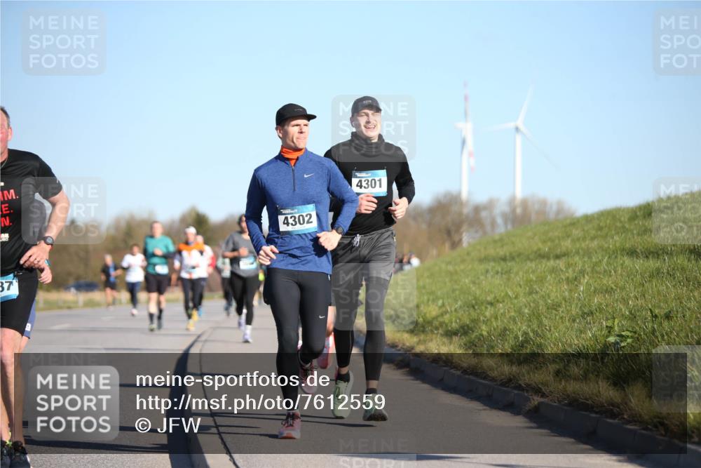 06.04.2025 - 44. Internationalen Wilhelmsburger Insellauf Jannik Wohlers http://msf.ph/oto/7612559 06.04.2025 09:28:48 Laufen 37, 4302, 4301 meine-sportfotos.de