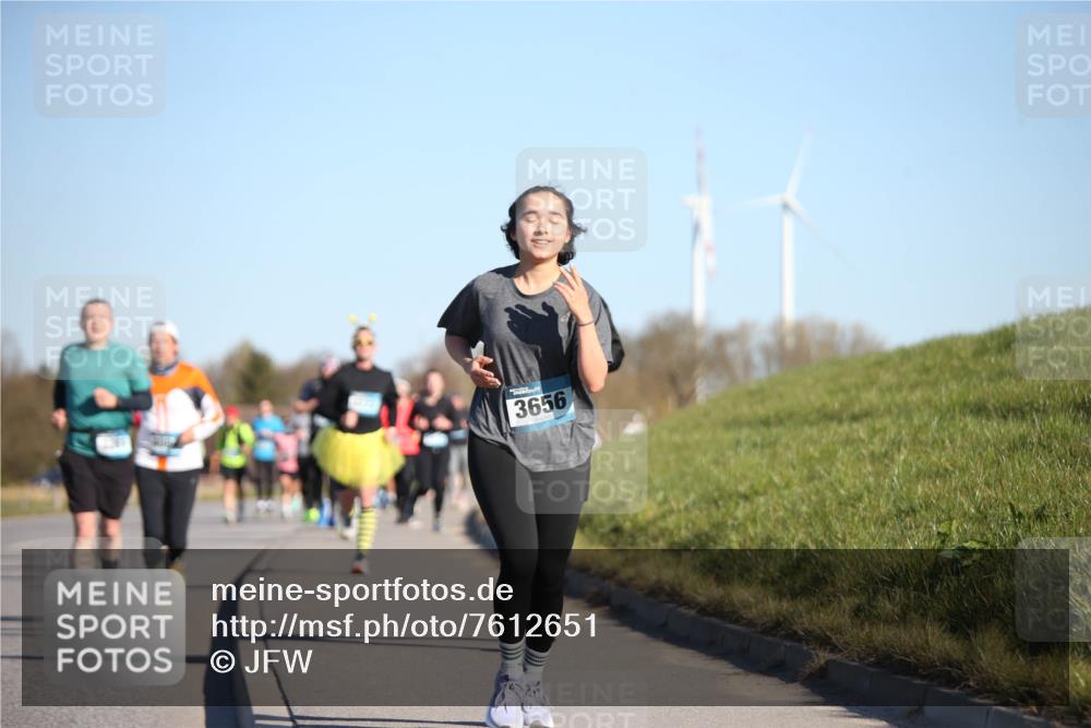06.04.2025 - 44. Internationalen Wilhelmsburger Insellauf Jannik Wohlers http://msf.ph/oto/7612651 06.04.2025 09:28:54 Laufen 3656 meine-sportfotos.de