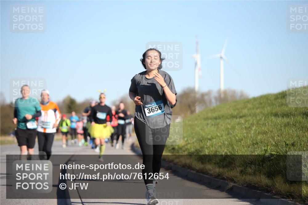 06.04.2025 - 44. Internationalen Wilhelmsburger Insellauf Jannik Wohlers http://msf.ph/oto/7612654 06.04.2025 09:28:55 Laufen 3656 meine-sportfotos.de