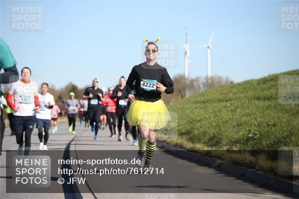 06.04.2025 - 44. Internationalen Wilhelmsburger Insellauf Jannik Wohlers http://msf.ph/oto/7612714 06.04.2025 09:28:59 Laufen 4487, 4222 meine-sportfotos.de