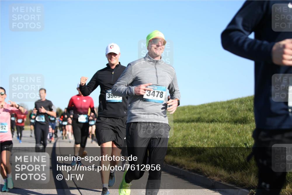 06.04.2025 - 44. Internationalen Wilhelmsburger Insellauf Jannik Wohlers http://msf.ph/oto/7612956 06.04.2025 09:29:12 Laufen 92, 3900, 3478 meine-sportfotos.de