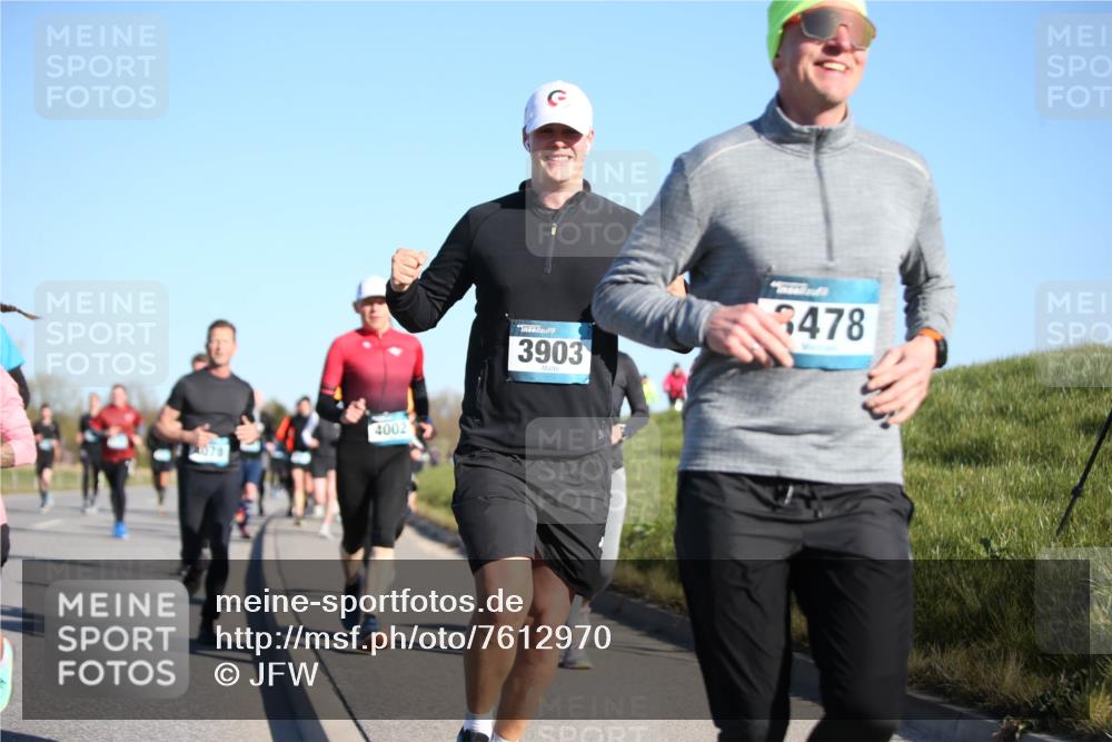06.04.2025 - 44. Internationalen Wilhelmsburger Insellauf Jannik Wohlers http://msf.ph/oto/7612970 06.04.2025 09:29:12 Laufen 4002, 3903, 6478 meine-sportfotos.de