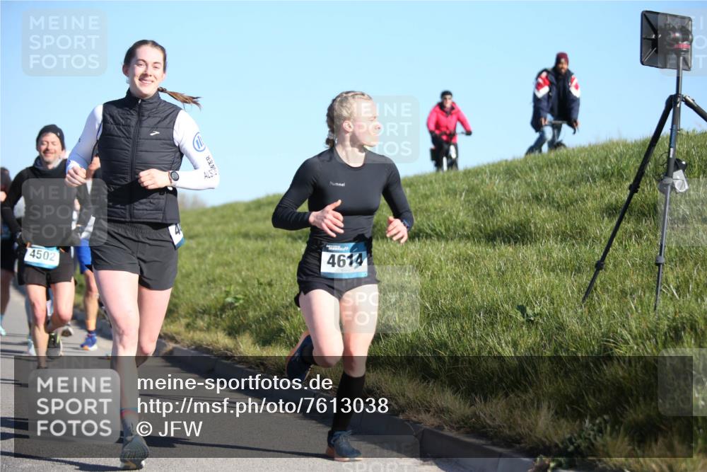 06.04.2025 - 44. Internationalen Wilhelmsburger Insellauf Jannik Wohlers http://msf.ph/oto/7613038 06.04.2025 09:29:18 Laufen 4502, 4614 meine-sportfotos.de