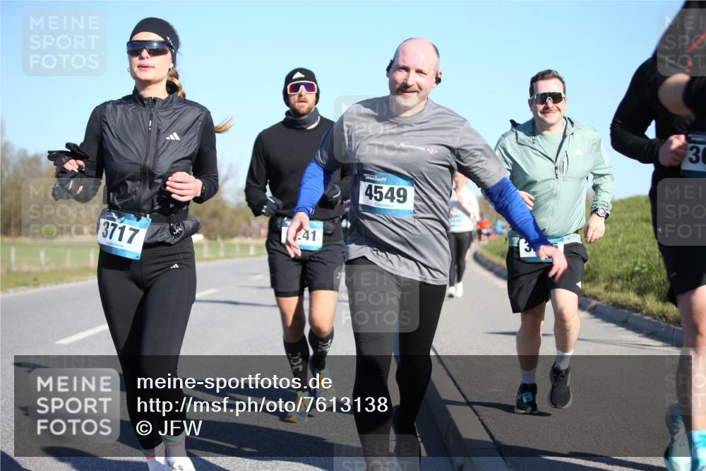 06.04.2025 - 44. Internationalen Wilhelmsburger Insellauf Jannik Wohlers http://msf.ph/oto/7613138 06.04.2025 09:29:23 Laufen 3717, 41, 4549, 1446, 36 meine-sportfotos.de