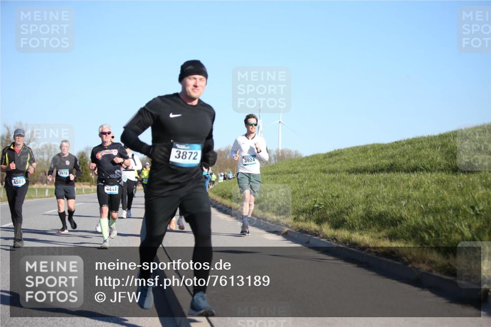 06.04.2025 - 44. Internationalen Wilhelmsburger Insellauf Jannik Wohlers http://msf.ph/oto/7613189 06.04.2025 09:29:28 Laufen 4581, 3978, 4441, 3872, 3924 meine-sportfotos.de