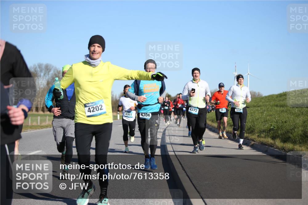 06.04.2025 - 44. Internationalen Wilhelmsburger Insellauf Jannik Wohlers http://msf.ph/oto/7613358 06.04.2025 09:29:41 Laufen 4202, 4361, 4304, 437, 5061, 4372 meine-sportfotos.de