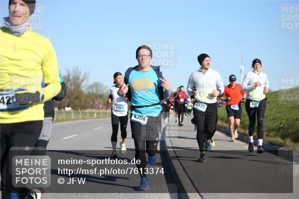 06.04.2025 - 44. Internationalen Wilhelmsburger Insellauf Jannik Wohlers http://msf.ph/oto/7613374 06.04.2025 09:29:42 Laufen 420, 437, 4372, 5061, 4361, 4304 meine-sportfotos.de