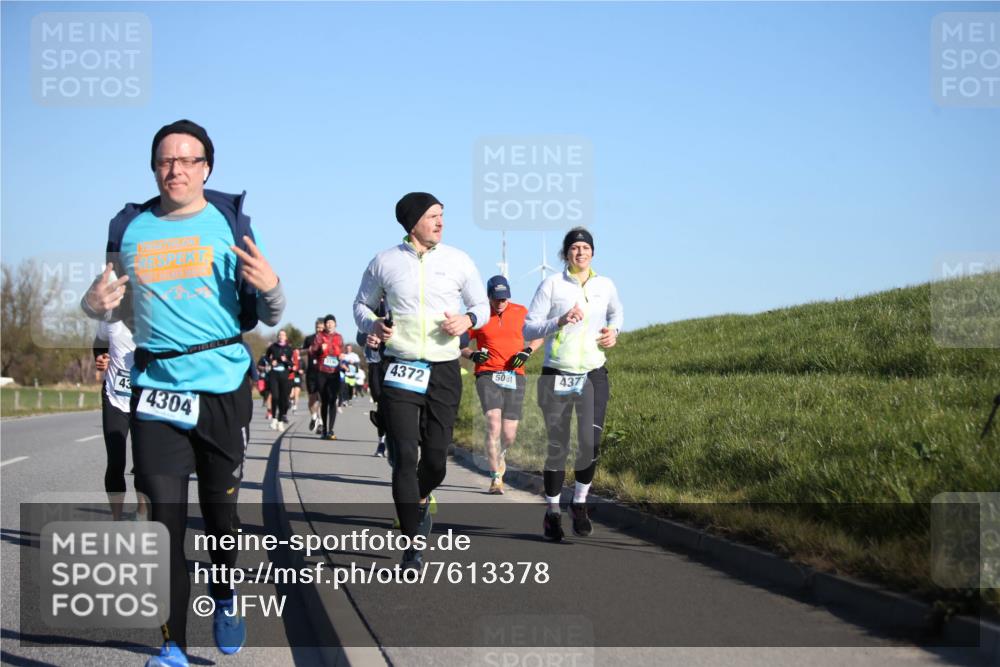 06.04.2025 - 44. Internationalen Wilhelmsburger Insellauf Jannik Wohlers http://msf.ph/oto/7613378 06.04.2025 09:29:43 Laufen 43, 4304, 5061, 437, 4372 meine-sportfotos.de