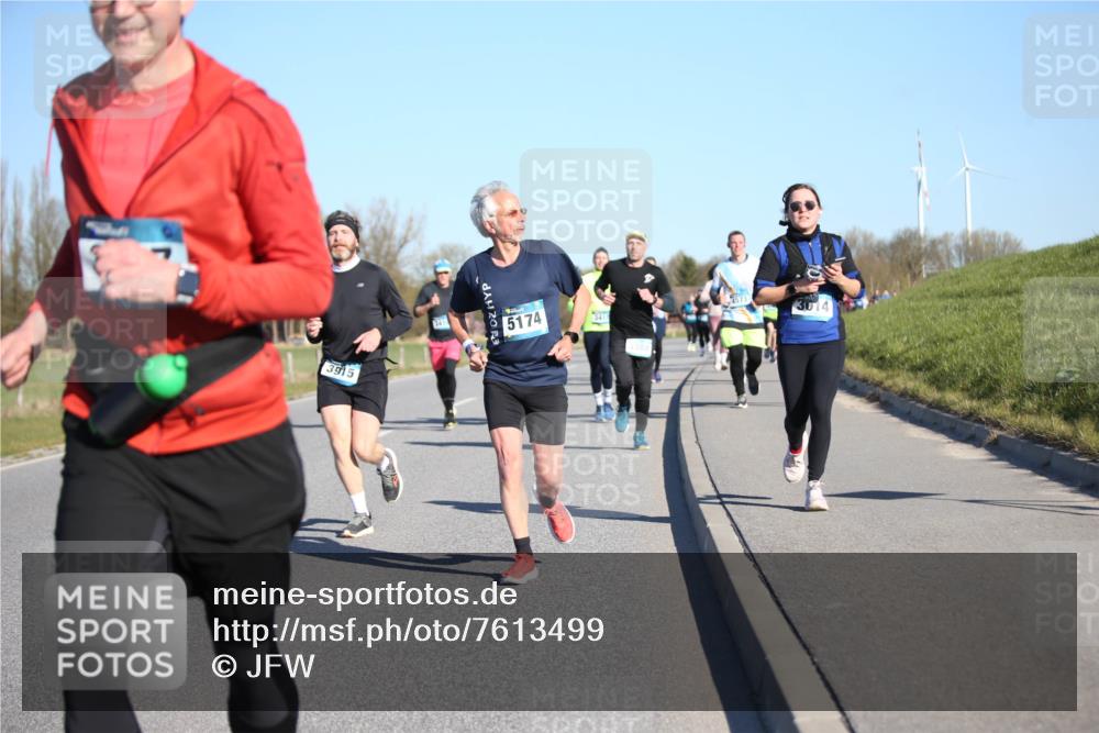 06.04.2025 - 44. Internationalen Wilhelmsburger Insellauf Jannik Wohlers http://msf.ph/oto/7613499 06.04.2025 09:29:55 Laufen 5174 meine-sportfotos.de