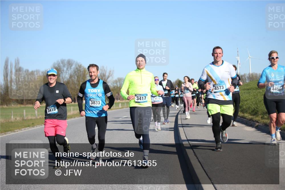 06.04.2025 - 44. Internationalen Wilhelmsburger Insellauf Jannik Wohlers http://msf.ph/oto/7613565 06.04.2025 09:29:59 Laufen 3418, 3833, 3417, 4039, 5063, 4573, 4450 meine-sportfotos.de