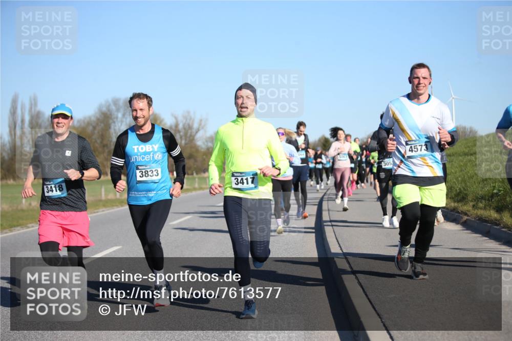 06.04.2025 - 44. Internationalen Wilhelmsburger Insellauf Jannik Wohlers http://msf.ph/oto/7613577 06.04.2025 09:30:00 Laufen 3833, 3418, 3417, 305, 4573 meine-sportfotos.de