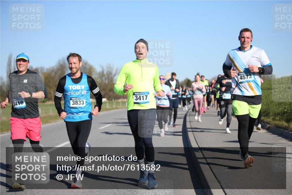 06.04.2025 - 44. Internationalen Wilhelmsburger Insellauf Jannik Wohlers http://msf.ph/oto/7613582 06.04.2025 09:30:00 Laufen 3418, 3833, 3417, 3052, 4039, 4573 meine-sportfotos.de